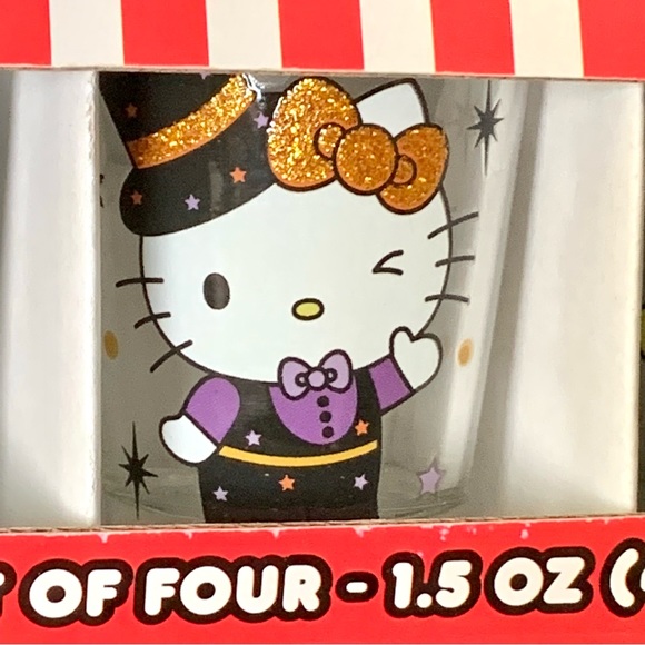 Hello Kitty Halloween Shot Glass Set Four 1.5oz Glasses Witch Black Cat Magician - Picture 4 of 12